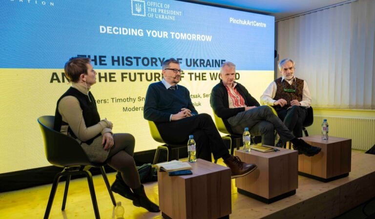 To rethink and to add to the global history of the 20th century